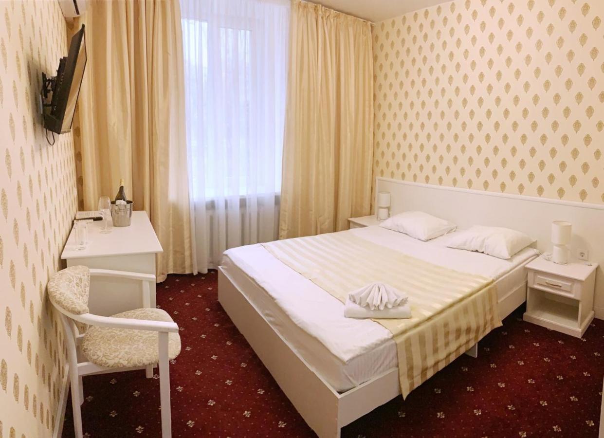 Sergeev Hotel Mykolaiv Dış mekan fotoğraf